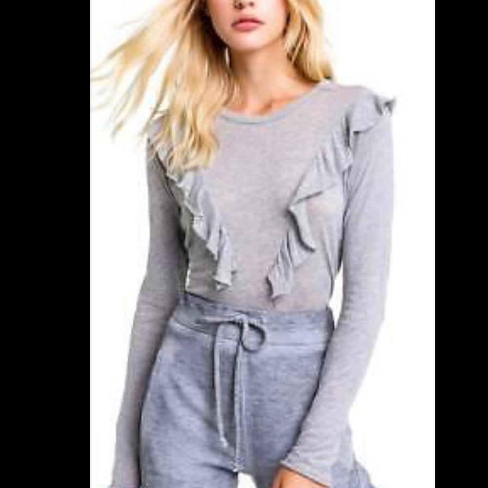 NWT Wildfox lucienne gray ruffle tee top